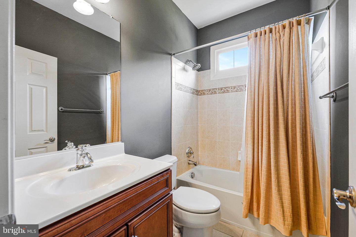 1631 IRVIN ST, VIENNA, Virginia 22182, 6 Bedrooms Bedrooms, 14 Rooms Rooms,7 BathroomsBathrooms,Residential,For sale,1631 IRVIN ST,VAFX2229802 MLS # VAFX2229802