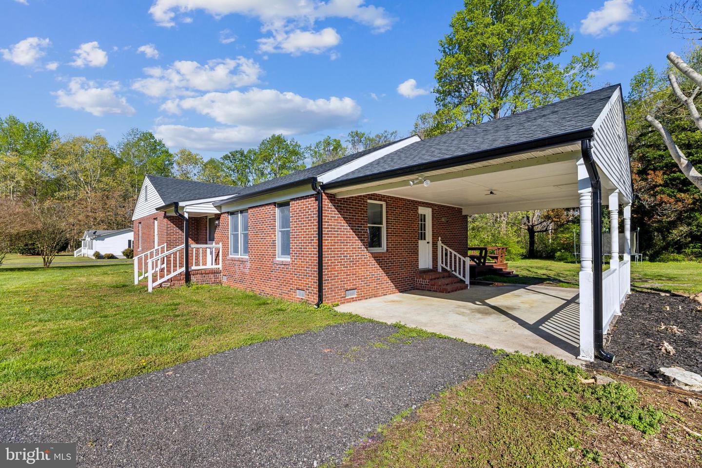 42 JONES, WEEMS, Virginia 22576, 3 Bedrooms Bedrooms, ,2 BathroomsBathrooms,Residential,For sale,42 JONES,VALV2000760 MLS # VALV2000760