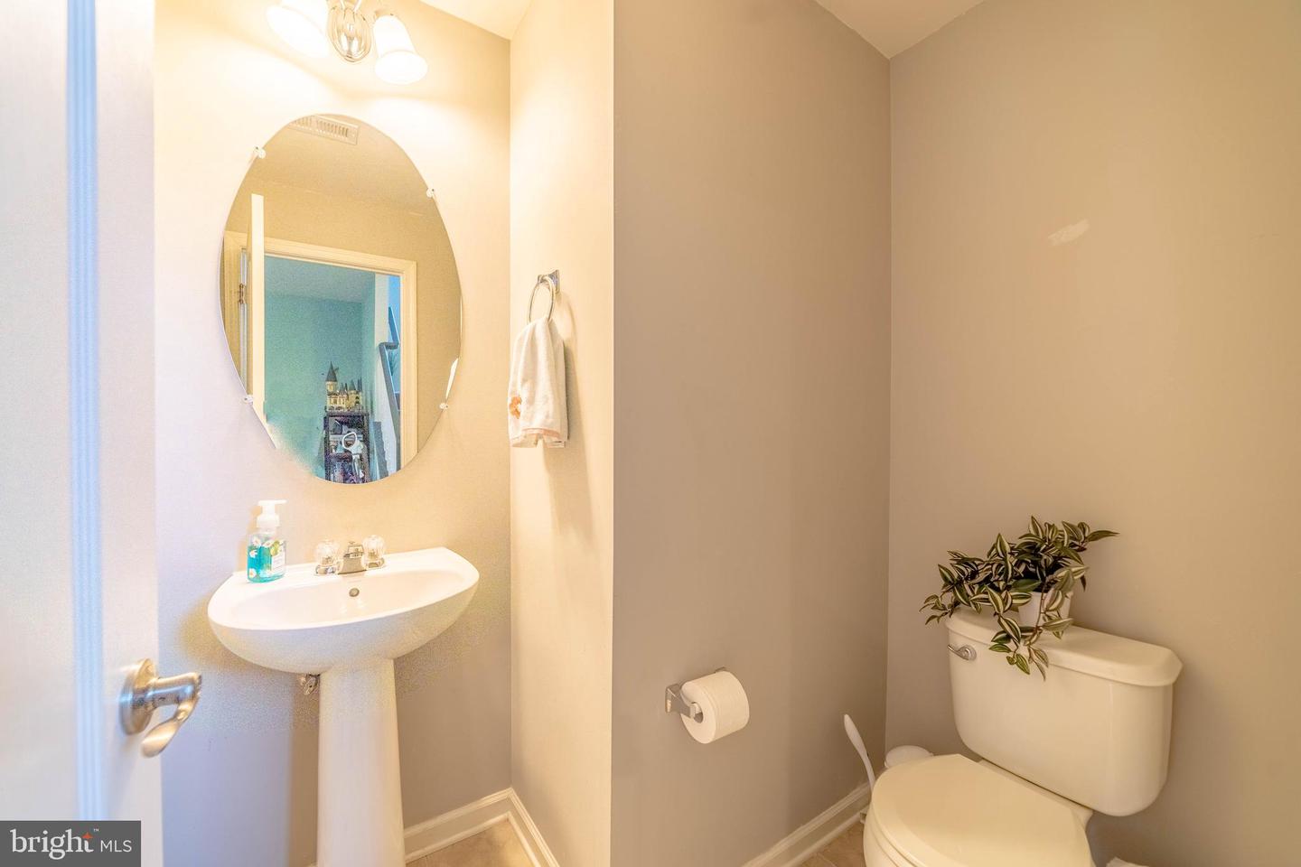 28 LAMPLIGHTER LN, STAFFORD, Virginia 22554, 3 Bedrooms Bedrooms, ,2 BathroomsBathrooms,Residential,For sale,28 LAMPLIGHTER LN,VAST2038666 MLS # VAST2038666