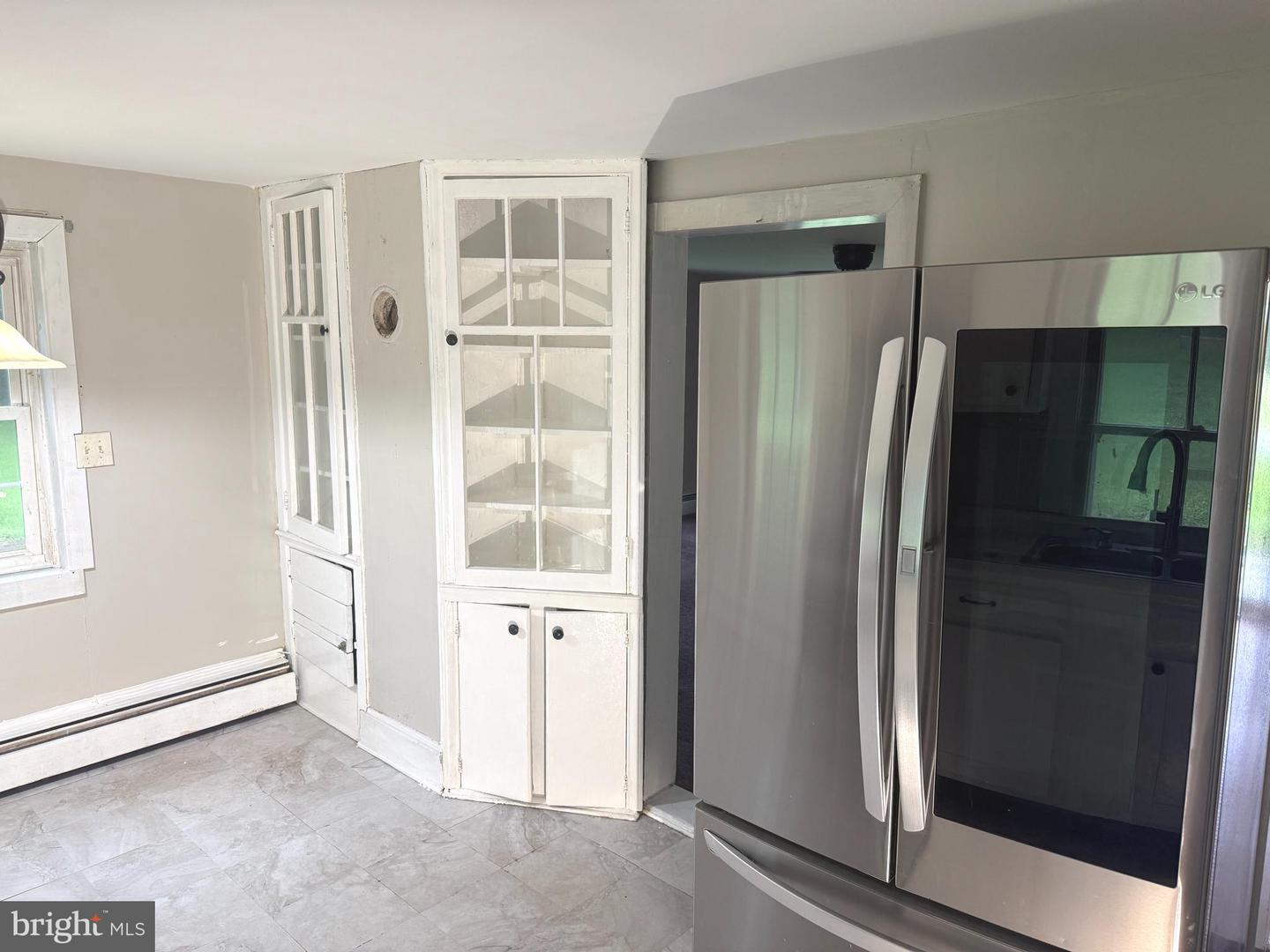 8272 GREENWICH RD, CATLETT, Virginia 20119, 3 Bedrooms Bedrooms, ,1 BathroomBathrooms,Residential,For sale,8272 GREENWICH RD,VAFQ2016996 MLS # VAFQ2016996