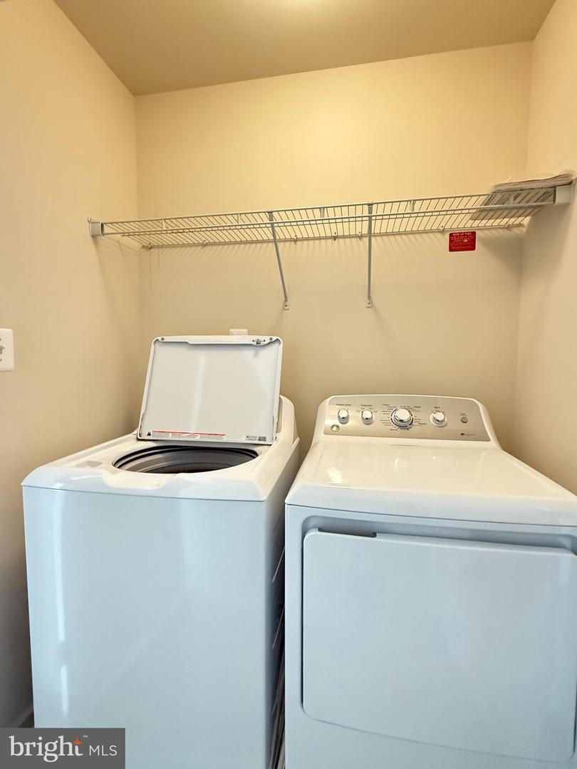 22472 CAMBRIDGEPORT SQ, ASHBURN, Virginia 20148, 4 Bedrooms Bedrooms, ,3 BathroomsBathrooms,Residential,For sale,22472 CAMBRIDGEPORT SQ,VALO2099278 MLS # VALO2099278