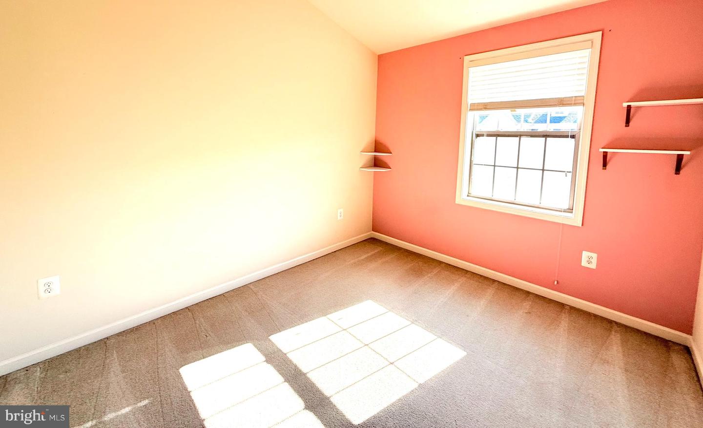 22472 CAMBRIDGEPORT SQ, ASHBURN, Virginia 20148, 4 Bedrooms Bedrooms, ,3 BathroomsBathrooms,Residential,For sale,22472 CAMBRIDGEPORT SQ,VALO2099278 MLS # VALO2099278