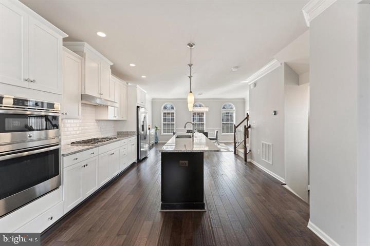 22472 CAMBRIDGEPORT SQ, ASHBURN, Virginia 20148, 4 Bedrooms Bedrooms, ,3 BathroomsBathrooms,Residential,For sale,22472 CAMBRIDGEPORT SQ,VALO2099278 MLS # VALO2099278