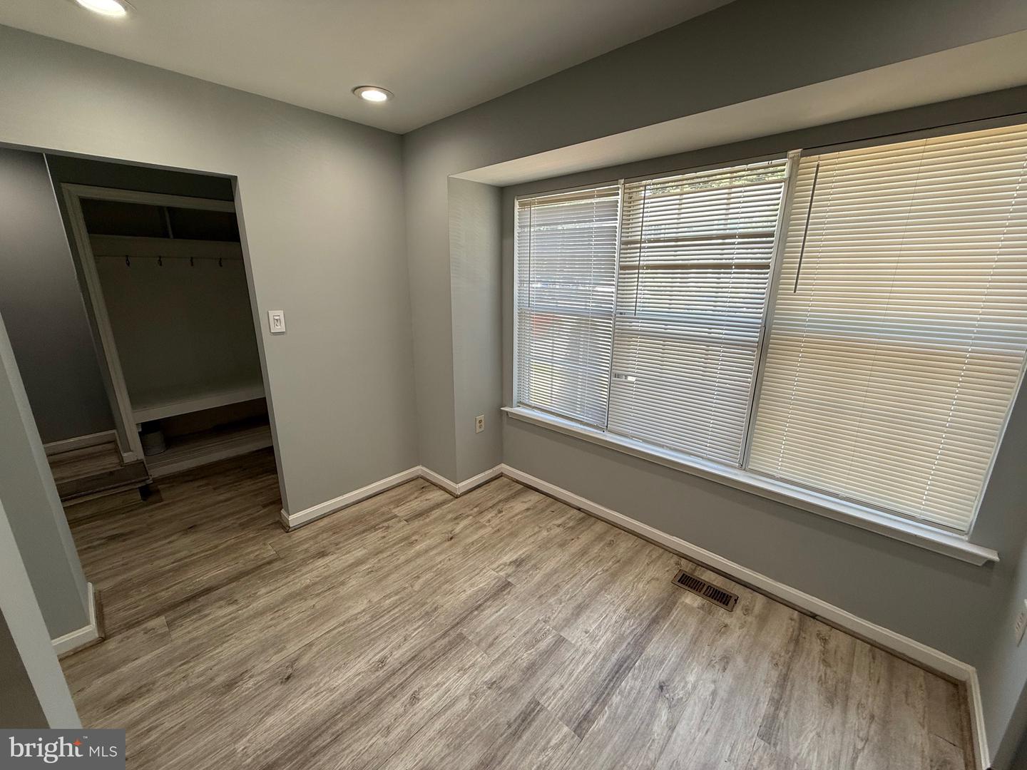 15246 STREAMSIDE CT, DUMFRIES, Virginia 22025, 3 Bedrooms Bedrooms, ,3 BathroomsBathrooms,Residential,For sale,15246 STREAMSIDE CT,VAPW2097856 MLS # VAPW2097856