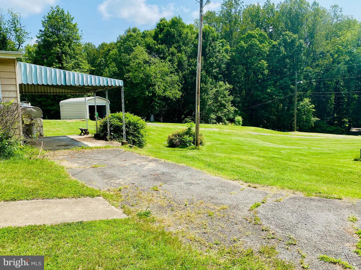 17341 JOPLIN RD, TRIANGLE, Virginia 22172, 3 Bedrooms Bedrooms, 7 Rooms Rooms,1 BathroomBathrooms,Residential,For sale,17341 JOPLIN RD,VAPW2098254 MLS # VAPW2098254