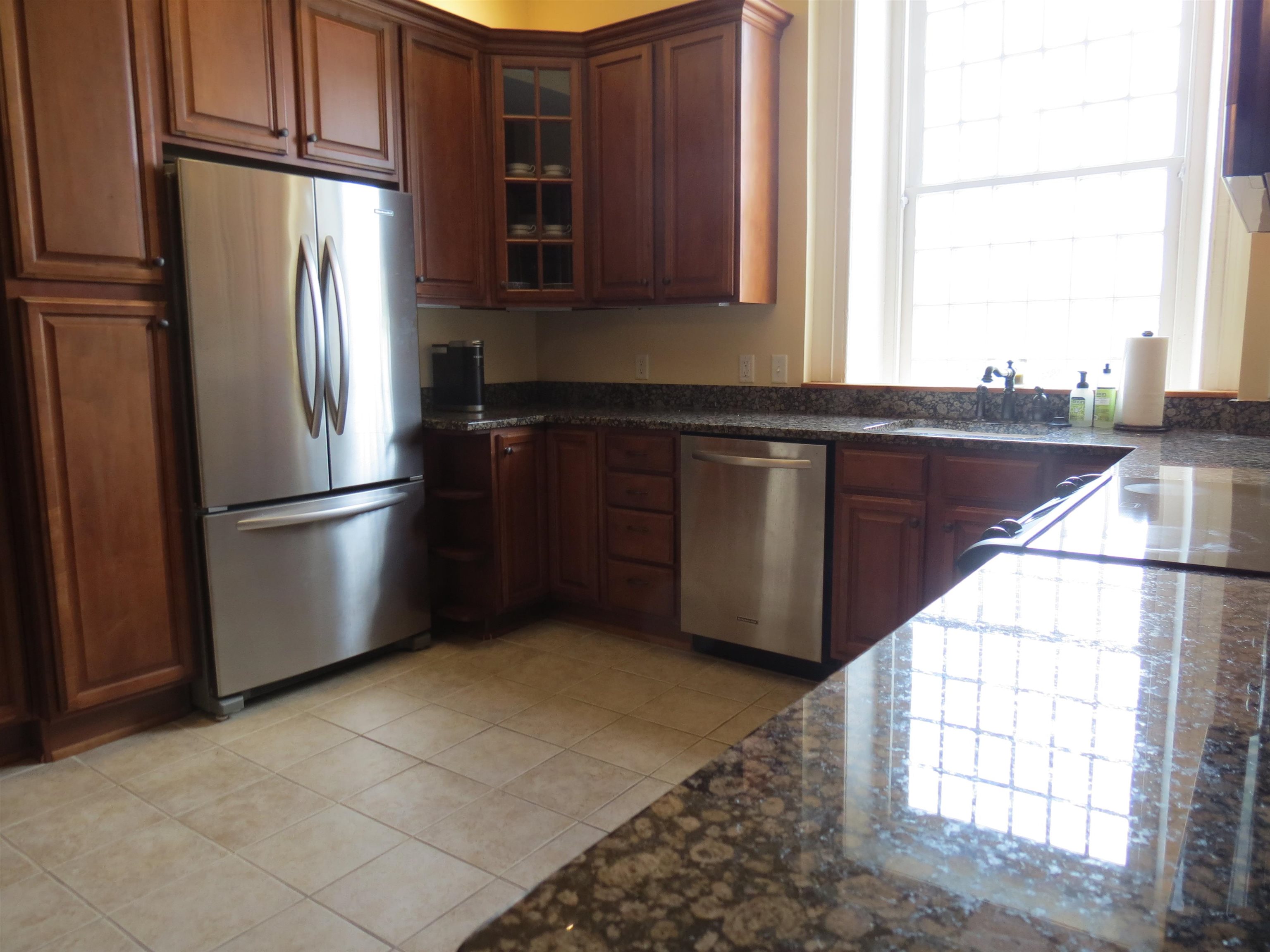 100 VILLAGE DR, STAUNTON, Virginia 24401, 2 Bedrooms Bedrooms, ,2 BathroomsBathrooms,Residential,Last Ace,100 VILLAGE DR,667522 MLS # 667522