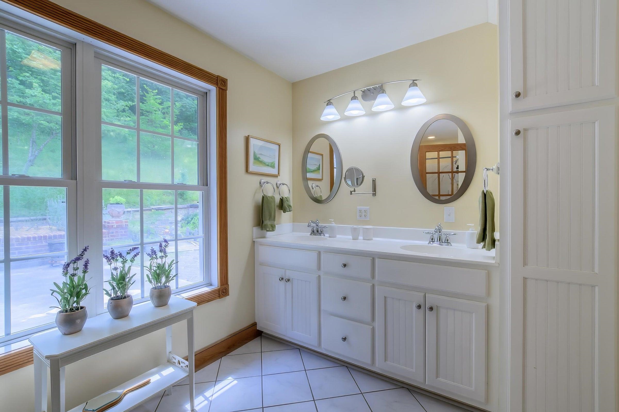 Double sinks in the vanity.