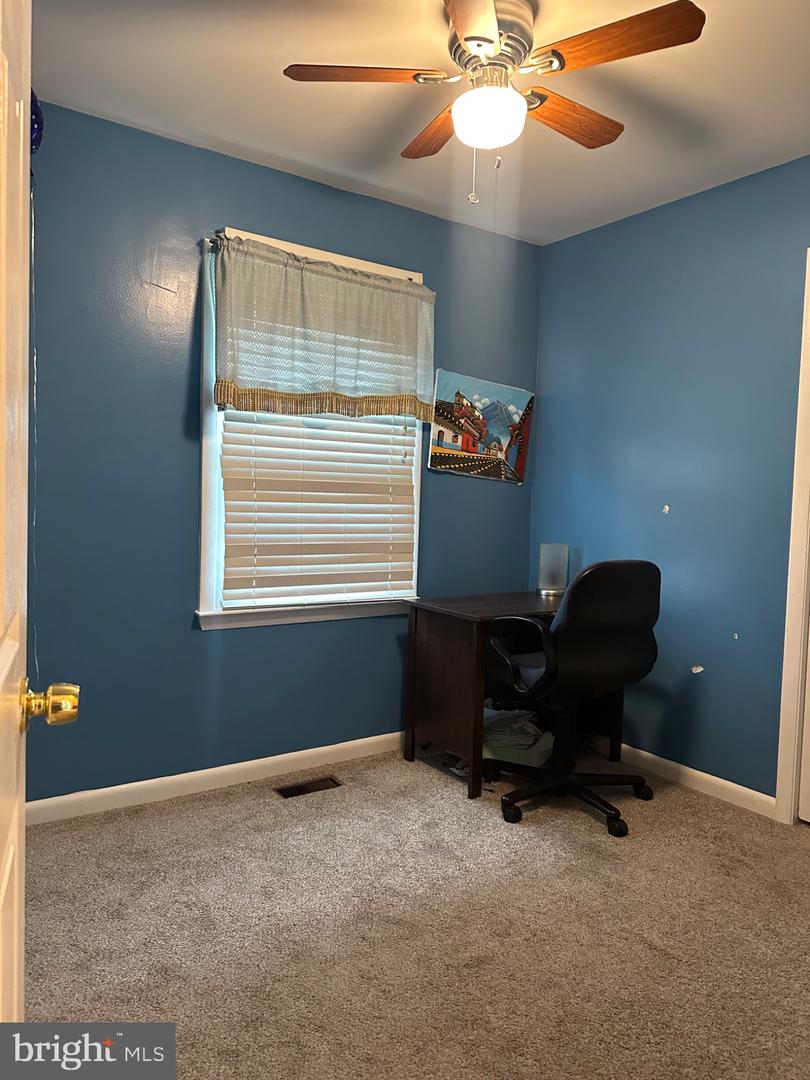 111 AUSTIN DR, STAFFORD, Virginia 22556, 4 Bedrooms Bedrooms, 6 Rooms Rooms,2 BathroomsBathrooms,Residential,For sale,111 AUSTIN DR,VAST2040446 MLS # VAST2040446