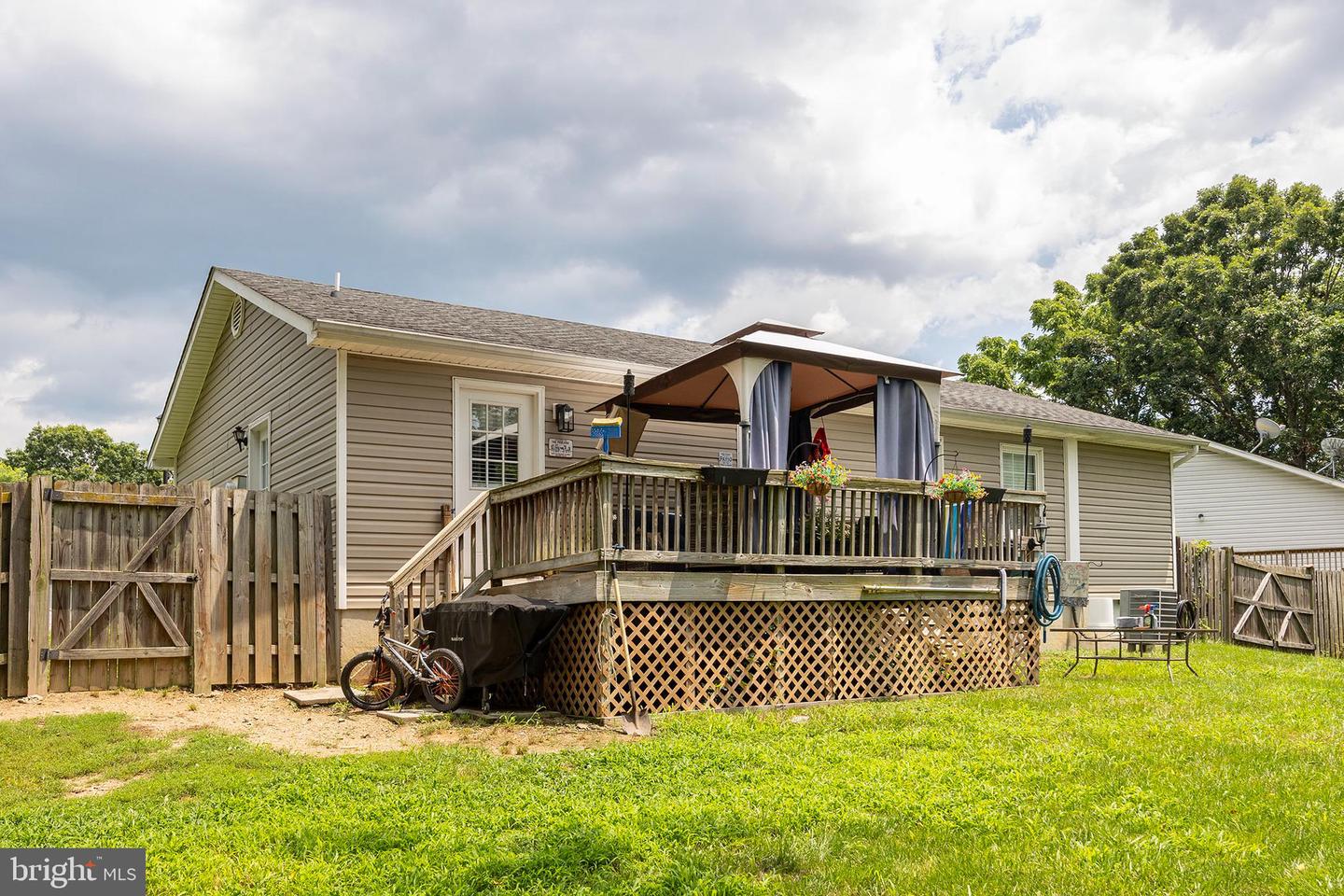 119 SUMMER LAKE DR, STEPHENS CITY, Virginia 22655, 3 Bedrooms Bedrooms, ,2 BathroomsBathrooms,Residential,For sale,119 SUMMER LAKE DR,VAFV2035234 MLS # VAFV2035234