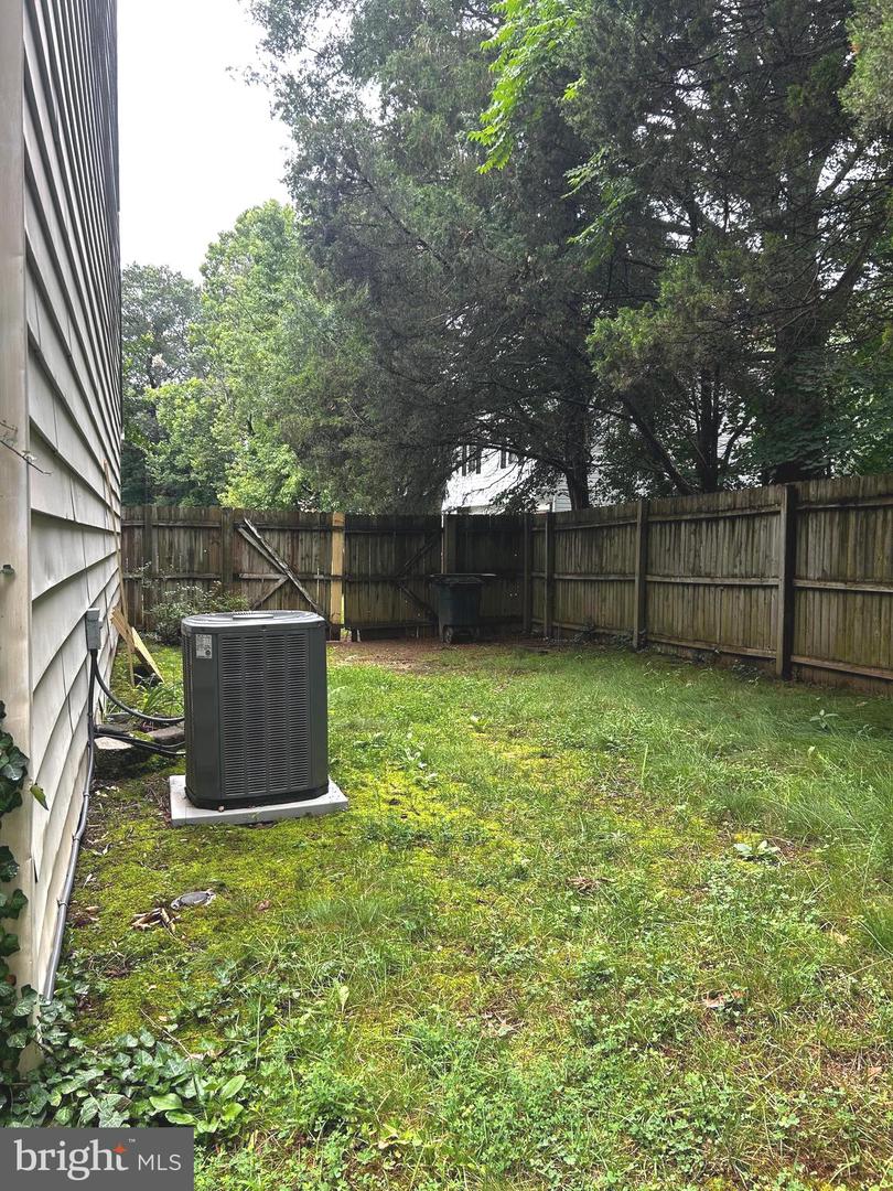 1231 THOMAS JEFFERSON PL, FREDERICKSBURG, Virginia 22405, 3 Bedrooms Bedrooms, ,2 BathroomsBathrooms,Residential,For sale,1231 THOMAS JEFFERSON PL,VAST2040562 MLS # VAST2040562