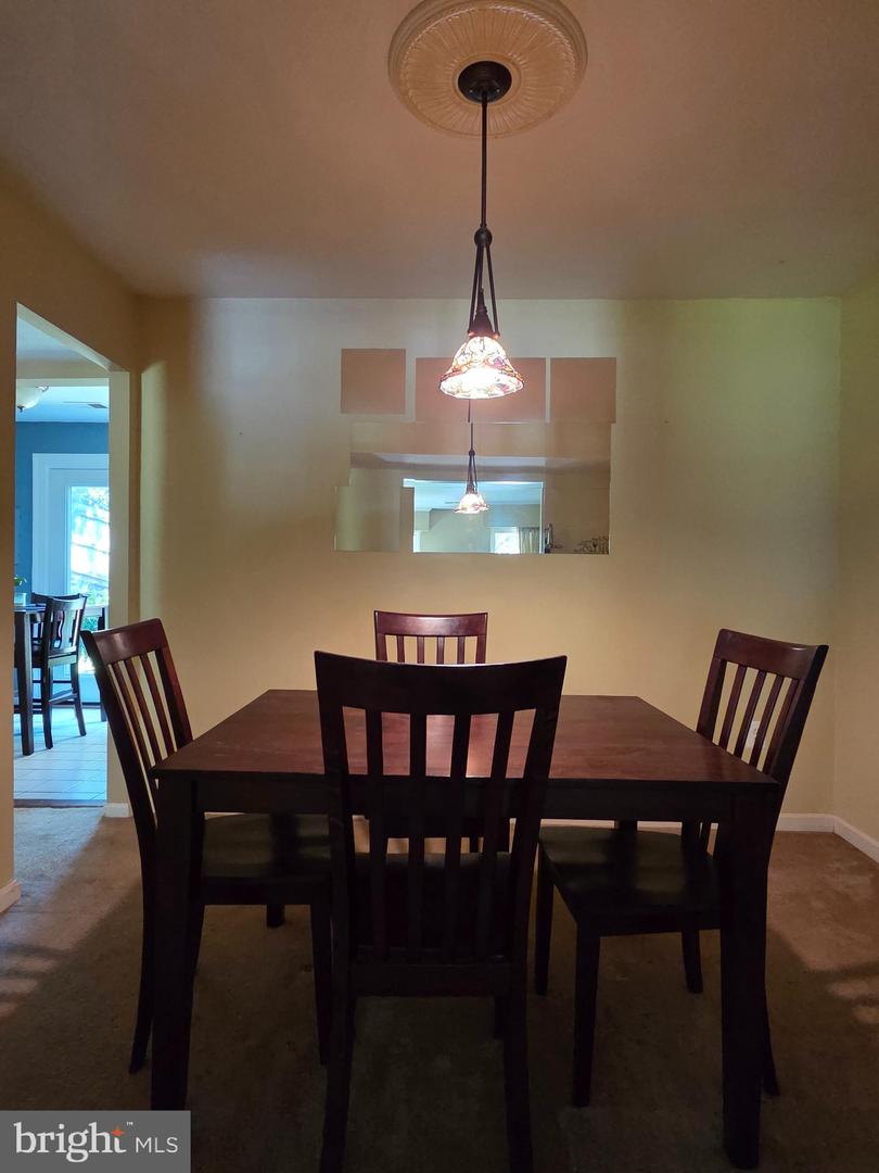 1231 THOMAS JEFFERSON PL, FREDERICKSBURG, Virginia 22405, 3 Bedrooms Bedrooms, ,2 BathroomsBathrooms,Residential,For sale,1231 THOMAS JEFFERSON PL,VAST2040562 MLS # VAST2040562