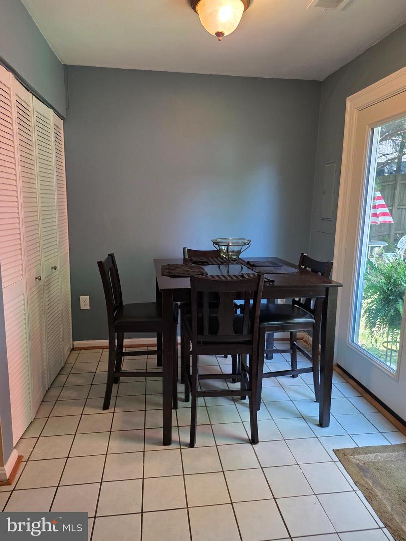 1231 THOMAS JEFFERSON PL, FREDERICKSBURG, Virginia 22405, 3 Bedrooms Bedrooms, ,2 BathroomsBathrooms,Residential,For sale,1231 THOMAS JEFFERSON PL,VAST2040562 MLS # VAST2040562