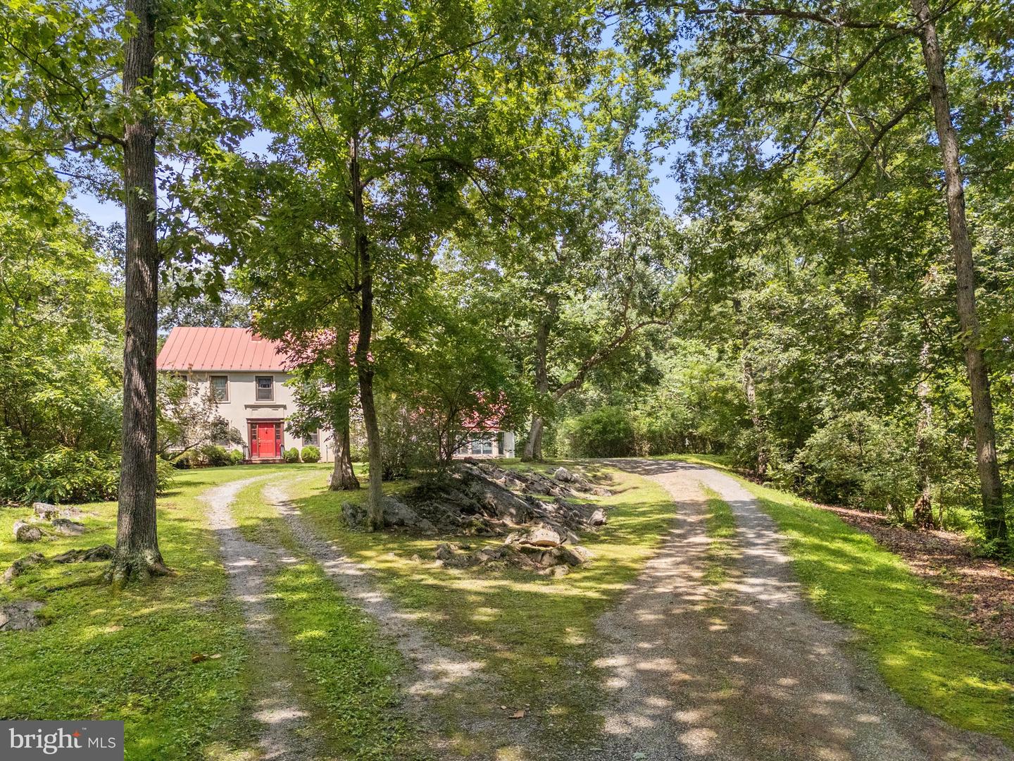 961 SUMMERVILLE RD, BOYCE, Virginia 22620, 3 Bedrooms Bedrooms, ,3 BathroomsBathrooms,Residential,For sale,961 SUMMERVILLE RD,VACL2003894 MLS # VACL2003894
