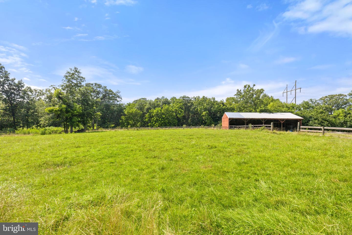 961 SUMMERVILLE RD, BOYCE, Virginia 22620, 3 Bedrooms Bedrooms, ,3 BathroomsBathrooms,Residential,For sale,961 SUMMERVILLE RD,VACL2003894 MLS # VACL2003894