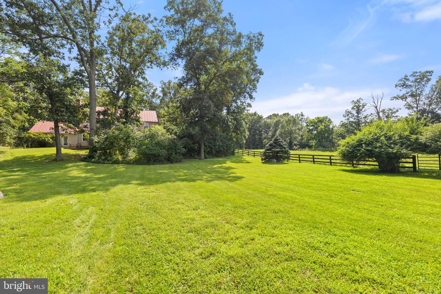 961 SUMMERVILLE RD, BOYCE, Virginia 22620, 3 Bedrooms Bedrooms, ,3 BathroomsBathrooms,Residential,For sale,961 SUMMERVILLE RD,VACL2003894 MLS # VACL2003894
