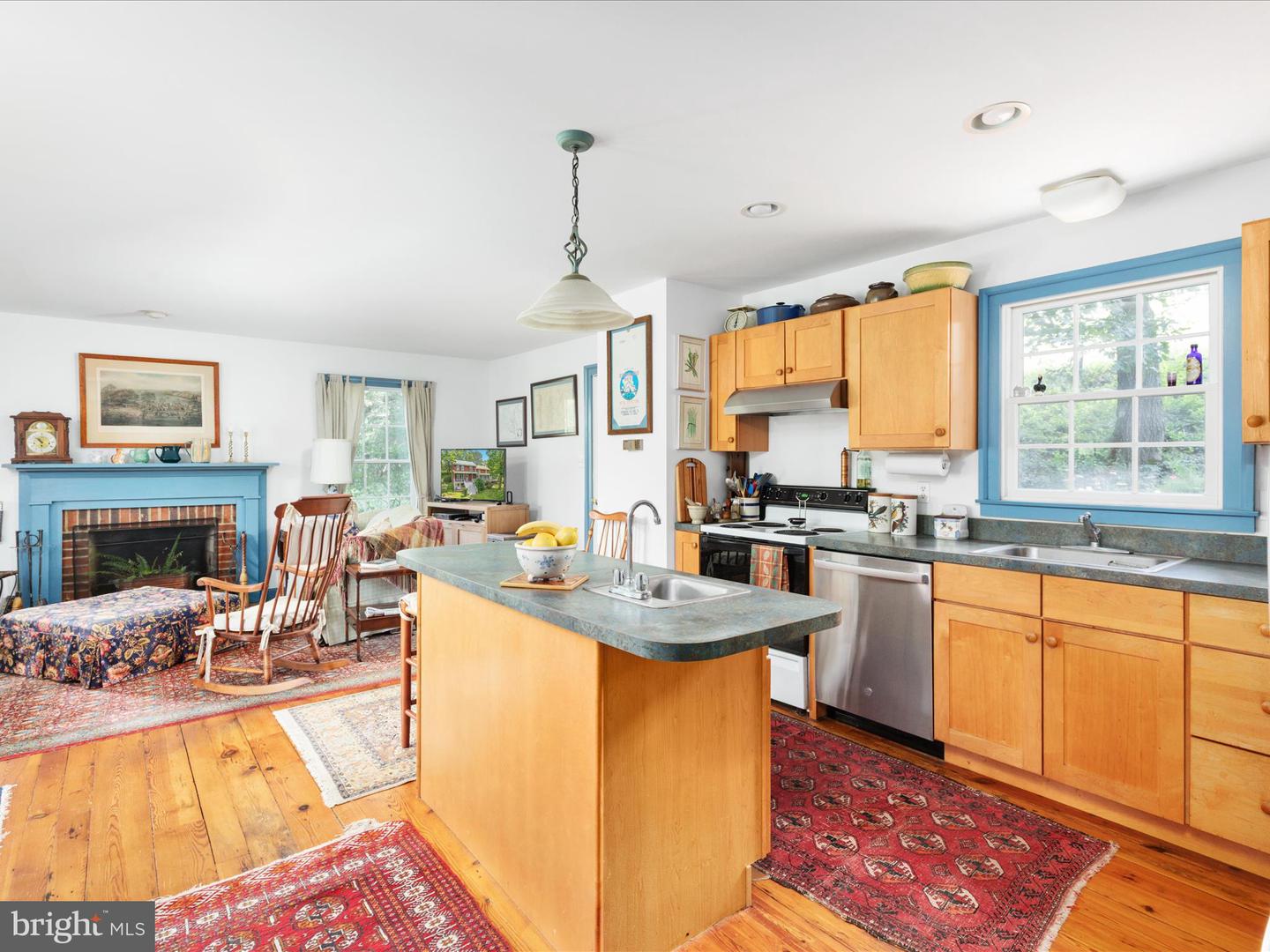 2335 SAINT DAVIDS CHURCH RD, FORT VALLEY, Virginia 22652, 2 Bedrooms Bedrooms, 9 Rooms Rooms,2 BathroomsBathrooms,Residential,For sale,2335 SAINT DAVIDS CHURCH RD,VASH2011992 MLS # VASH2011992