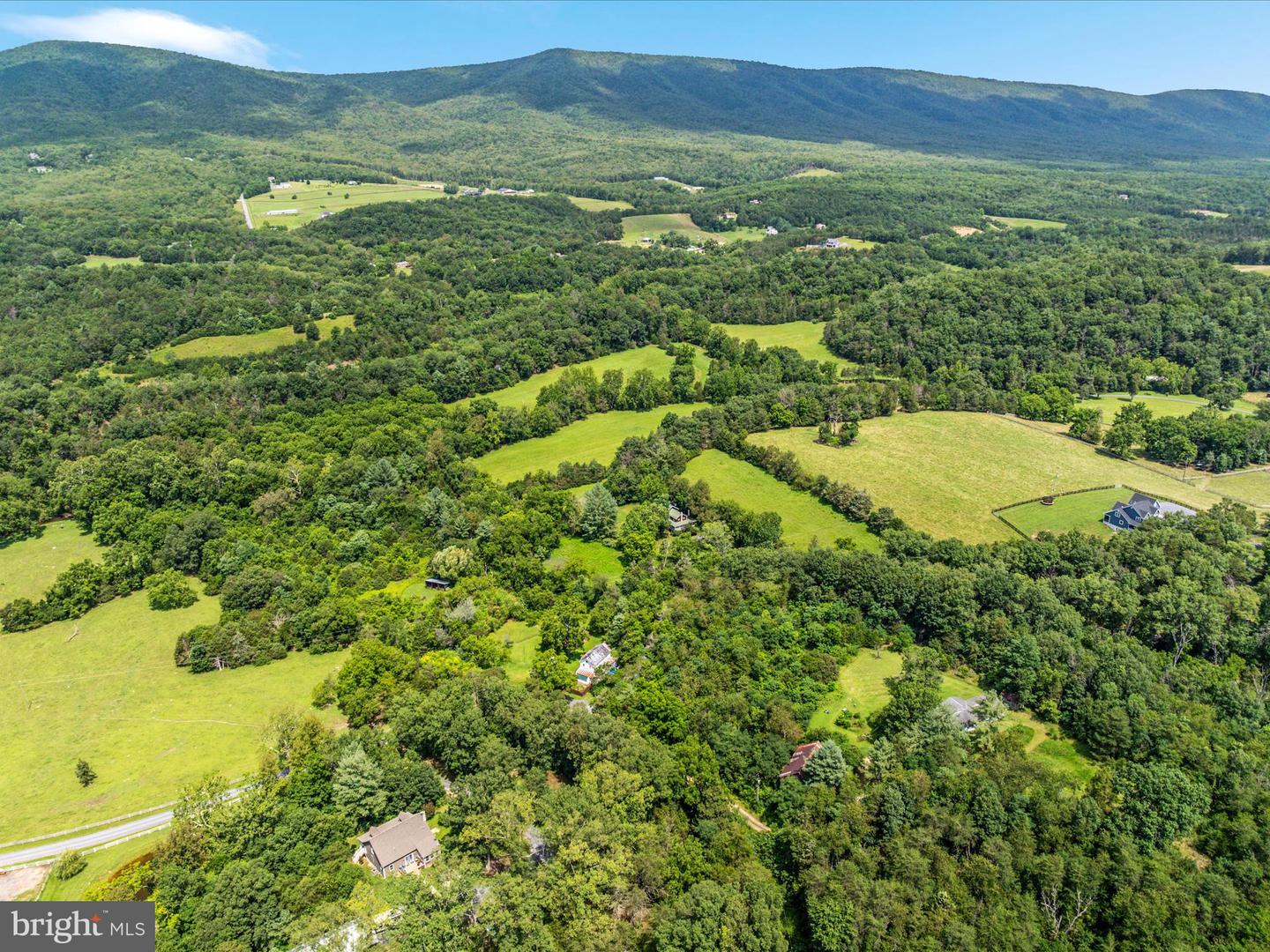 2335 SAINT DAVIDS CHURCH RD, FORT VALLEY, Virginia 22652, 2 Bedrooms Bedrooms, 9 Rooms Rooms,2 BathroomsBathrooms,Residential,For sale,2335 SAINT DAVIDS CHURCH RD,VASH2011992 MLS # VASH2011992