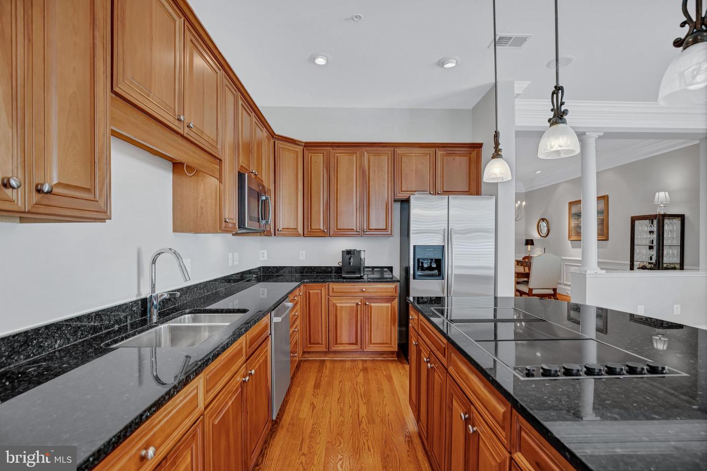 708 DAY LN, ALEXANDRIA, Virginia 22314, 4 Bedrooms Bedrooms, ,3 BathroomsBathrooms,Residential,For sale,708 DAY LN,VAAX2047708 MLS # VAAX2047708