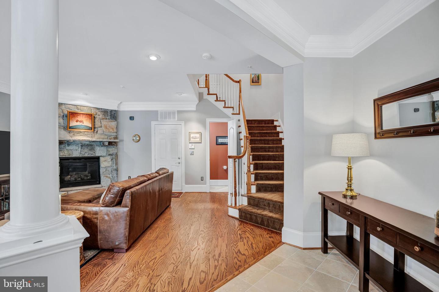 708 DAY LN, ALEXANDRIA, Virginia 22314, 4 Bedrooms Bedrooms, ,3 BathroomsBathrooms,Residential,For sale,708 DAY LN,VAAX2047708 MLS # VAAX2047708