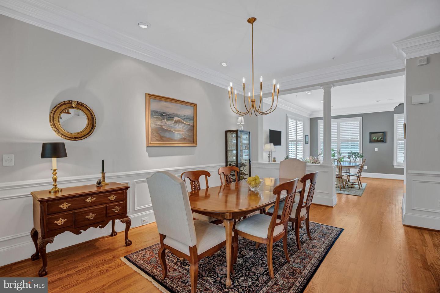 708 DAY LN, ALEXANDRIA, Virginia 22314, 4 Bedrooms Bedrooms, ,3 BathroomsBathrooms,Residential,For sale,708 DAY LN,VAAX2047708 MLS # VAAX2047708