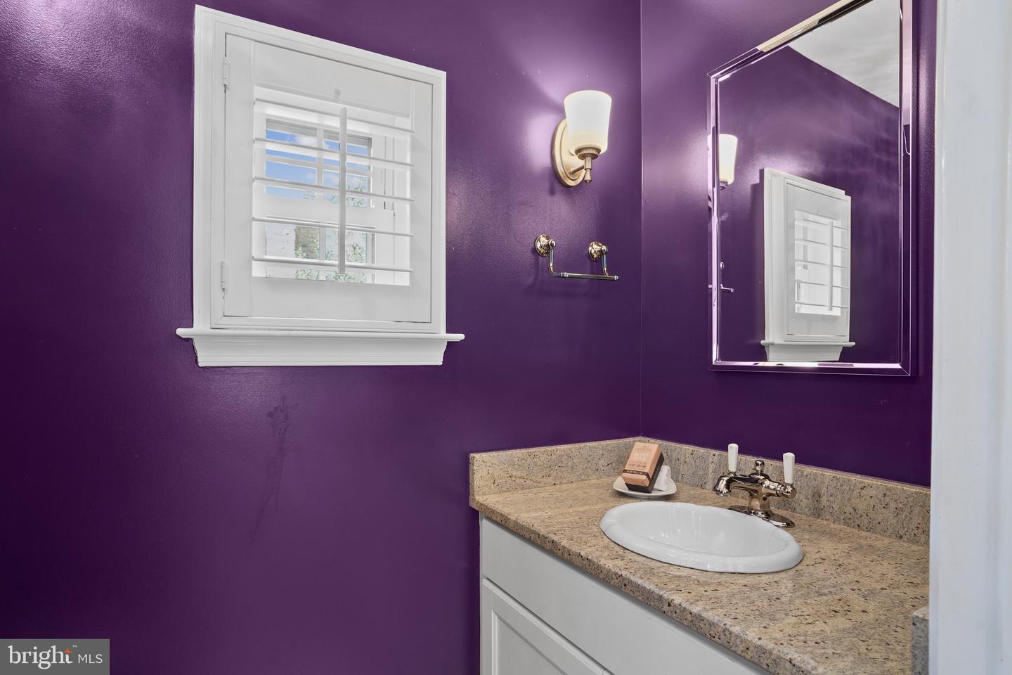 4208 23RD ST N, ARLINGTON, Virginia 22207, 3 Bedrooms Bedrooms, ,3 BathroomsBathrooms,Residential,For sale,4208 23RD ST N,VAAR2061302 MLS # VAAR2061302