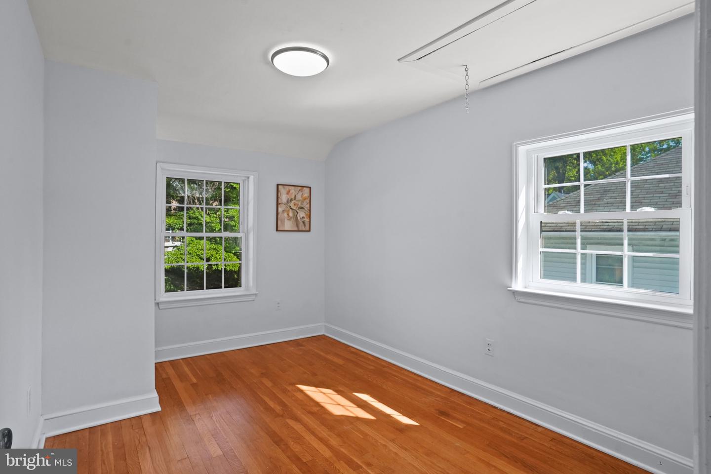 4208 23RD ST N, ARLINGTON, Virginia 22207, 3 Bedrooms Bedrooms, ,3 BathroomsBathrooms,Residential,For sale,4208 23RD ST N,VAAR2061302 MLS # VAAR2061302
