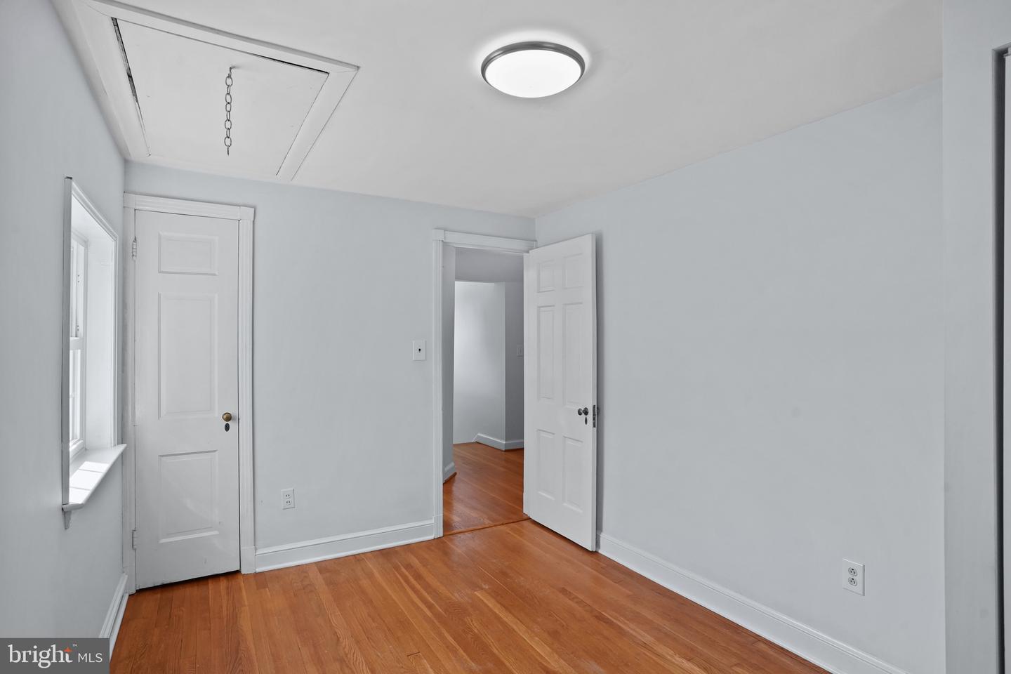 4208 23RD ST N, ARLINGTON, Virginia 22207, 3 Bedrooms Bedrooms, ,3 BathroomsBathrooms,Residential,For sale,4208 23RD ST N,VAAR2061302 MLS # VAAR2061302