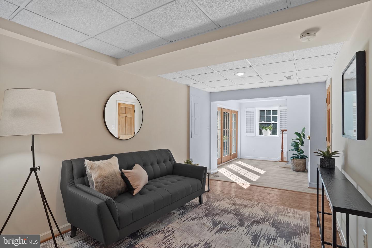 4208 23RD ST N, ARLINGTON, Virginia 22207, 3 Bedrooms Bedrooms, ,3 BathroomsBathrooms,Residential,For sale,4208 23RD ST N,VAAR2061302 MLS # VAAR2061302