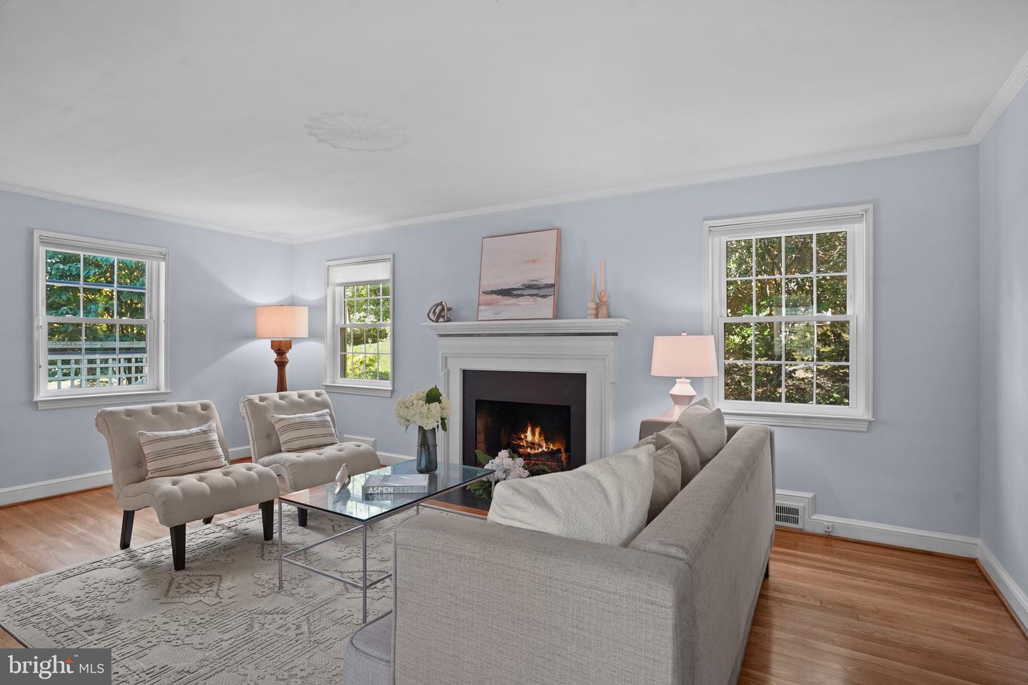 4208 23RD ST N, ARLINGTON, Virginia 22207, 3 Bedrooms Bedrooms, ,3 BathroomsBathrooms,Residential,For sale,4208 23RD ST N,VAAR2061302 MLS # VAAR2061302