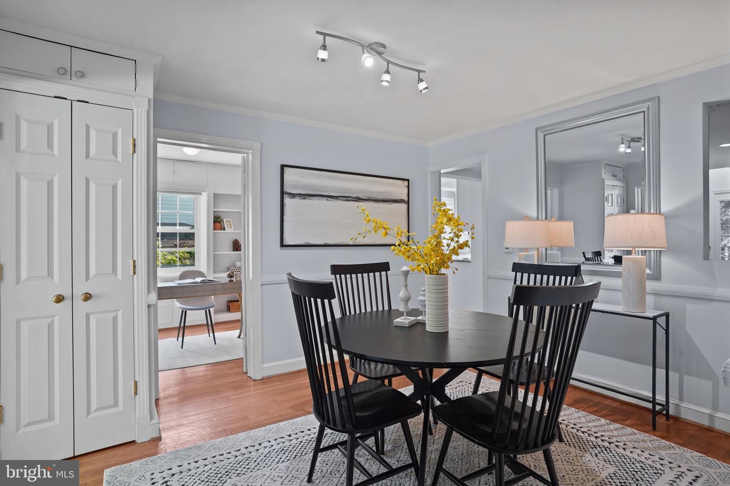 4208 23RD ST N, ARLINGTON, Virginia 22207, 3 Bedrooms Bedrooms, ,3 BathroomsBathrooms,Residential,For sale,4208 23RD ST N,VAAR2061302 MLS # VAAR2061302