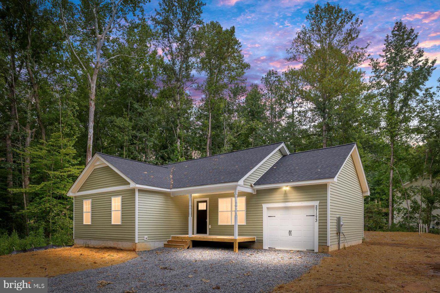27173 N ANNA DR, RUTHER GLEN, Virginia 22546, 3 Bedrooms Bedrooms, 9 Rooms Rooms,2 BathroomsBathrooms,Residential,For sale,27173 N ANNA DR,VACV2008588 MLS # VACV2008588