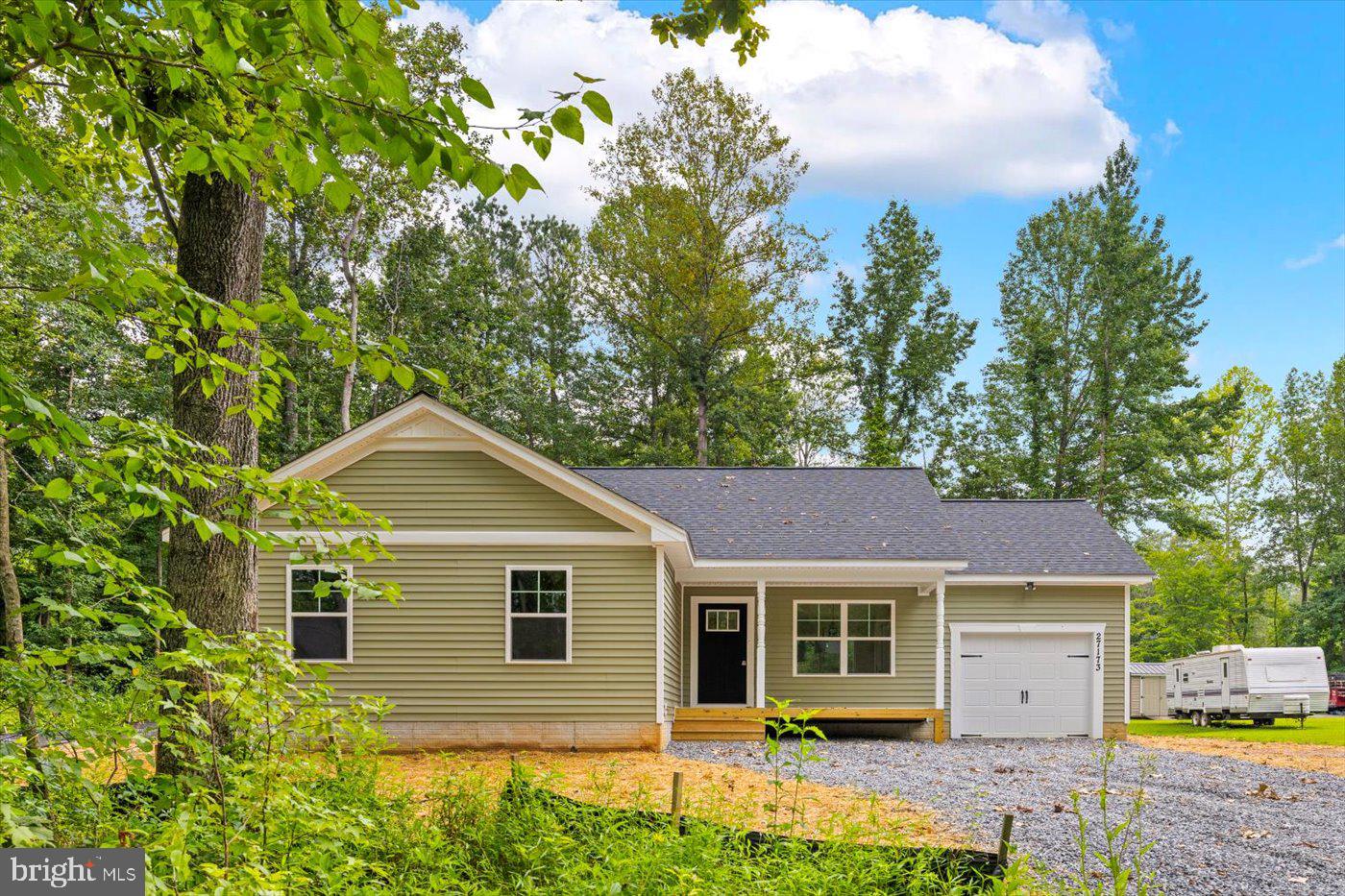 27173 N ANNA DR, RUTHER GLEN, Virginia 22546, 3 Bedrooms Bedrooms, 9 Rooms Rooms,2 BathroomsBathrooms,Residential,For sale,27173 N ANNA DR,VACV2008588 MLS # VACV2008588