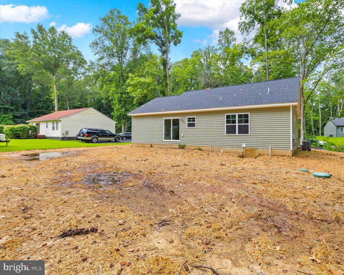 27173 N ANNA DR, RUTHER GLEN, Virginia 22546, 3 Bedrooms Bedrooms, 9 Rooms Rooms,2 BathroomsBathrooms,Residential,For sale,27173 N ANNA DR,VACV2008588 MLS # VACV2008588