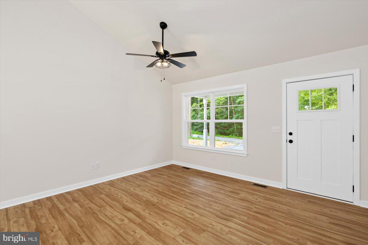 27173 N ANNA DR, RUTHER GLEN, Virginia 22546, 3 Bedrooms Bedrooms, 9 Rooms Rooms,2 BathroomsBathrooms,Residential,For sale,27173 N ANNA DR,VACV2008588 MLS # VACV2008588