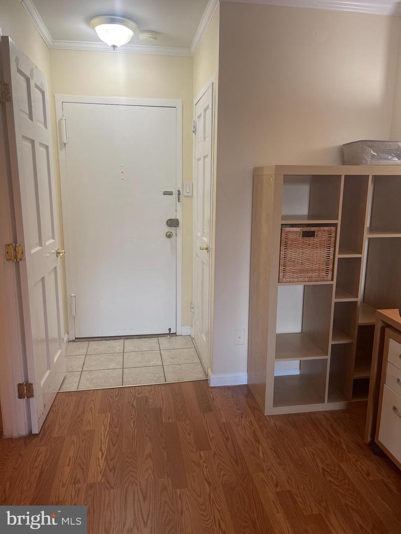 1121 ARLINGTON PL #503, ARLINGTON, Virginia 22209, 1 Bedroom Bedrooms, ,1 BathroomBathrooms,Residential,For sale,1121 ARLINGTON PL #503,VAAR2061548 MLS # VAAR2061548