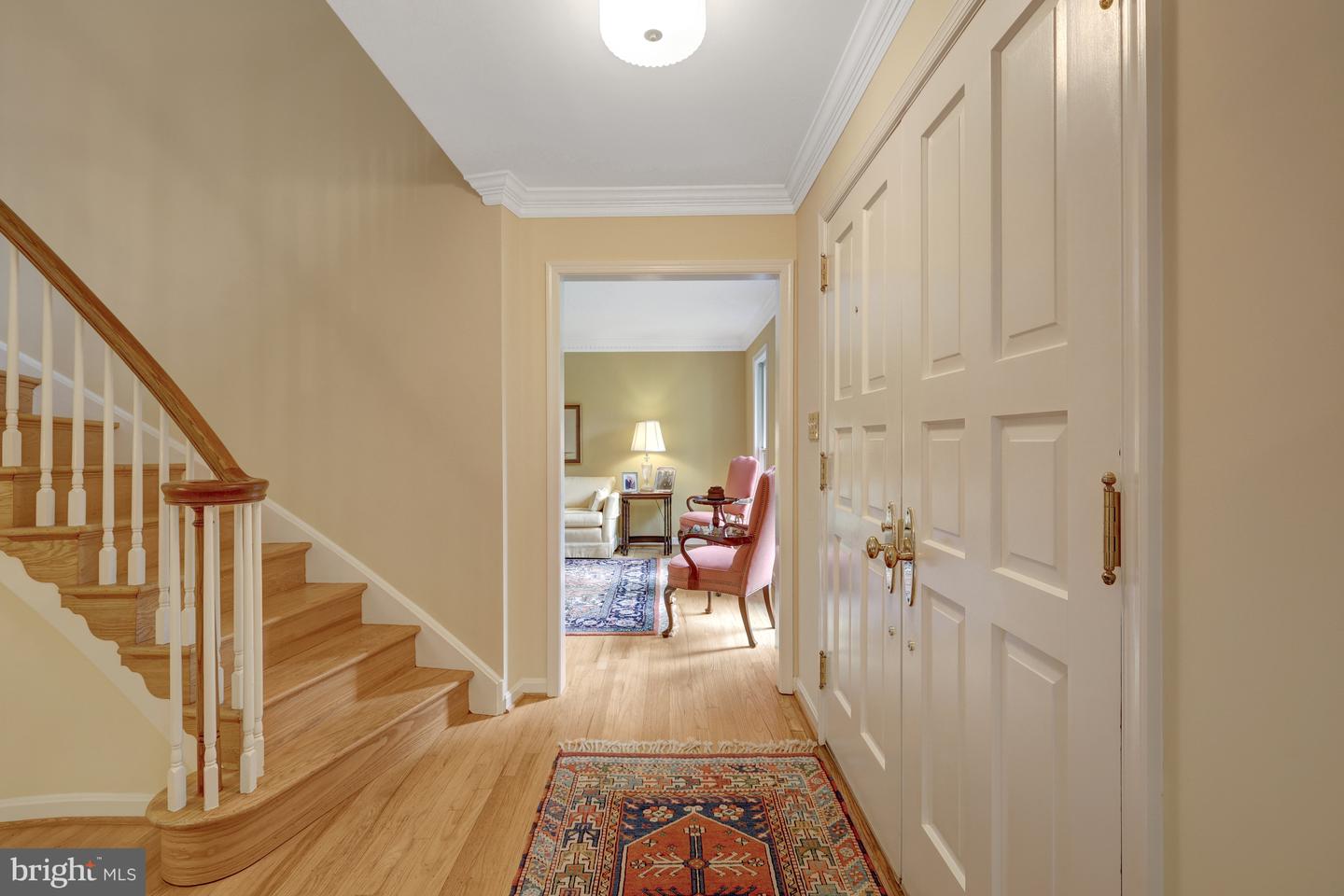 2201 LYDIA PL, VIENNA, Virginia 22181, 5 Bedrooms Bedrooms, 4 Rooms Rooms,3 BathroomsBathrooms,Residential,For sale,2201 LYDIA PL,VAFX2258356 MLS # VAFX2258356