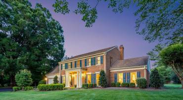 2201 LYDIA PL, VIENNA, Virginia 22181, 5 Bedrooms Bedrooms, 4 Rooms Rooms,3 BathroomsBathrooms,Residential,For sale,2201 LYDIA PL,VAFX2258356 MLS # VAFX2258356