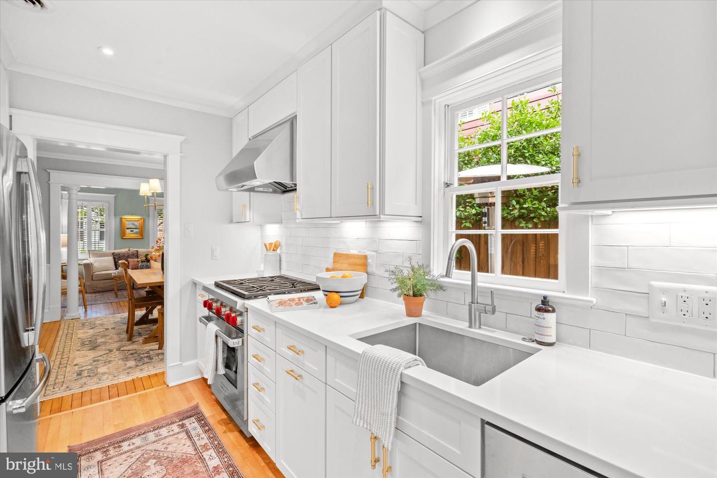 416 S ROYAL ST, ALEXANDRIA, Virginia 22314, 3 Bedrooms Bedrooms, ,1 BathroomBathrooms,Residential,For sale,416 S ROYAL ST,VAAX2048058 MLS # VAAX2048058