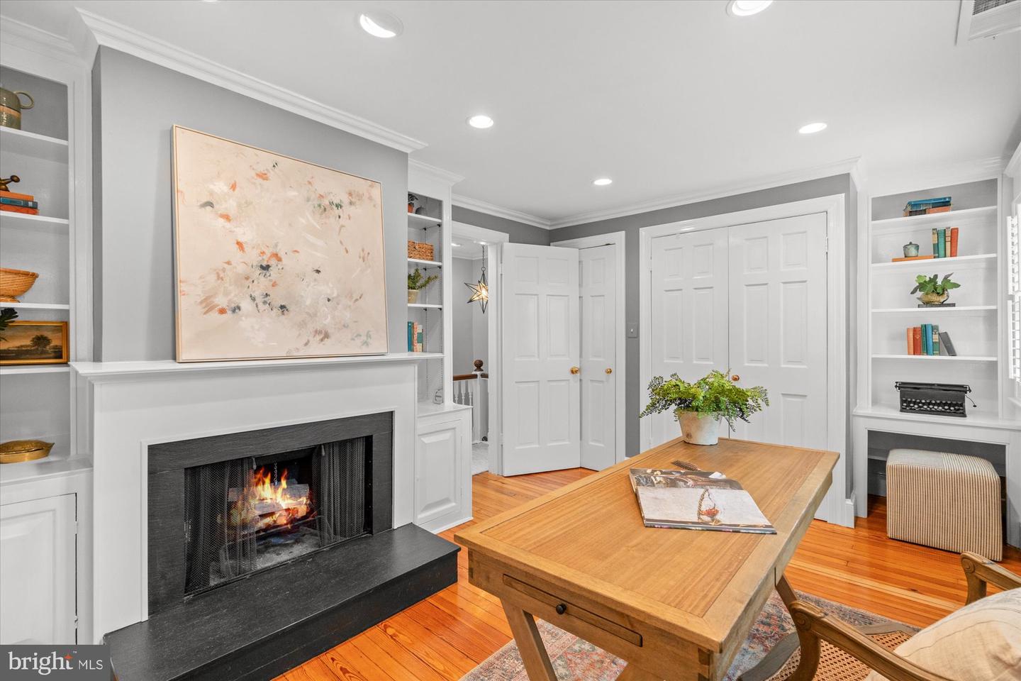 416 S ROYAL ST, ALEXANDRIA, Virginia 22314, 3 Bedrooms Bedrooms, ,1 BathroomBathrooms,Residential,For sale,416 S ROYAL ST,VAAX2048058 MLS # VAAX2048058