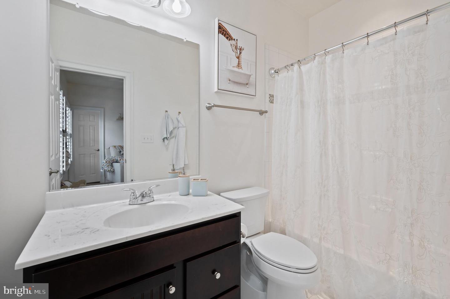 10605 YORKTOWN DR, FAIRFAX, Virginia 22030, 3 Bedrooms Bedrooms, ,3 BathroomsBathrooms,Residential,For sale,10605 YORKTOWN DR,VAFC2006708 MLS # VAFC2006708