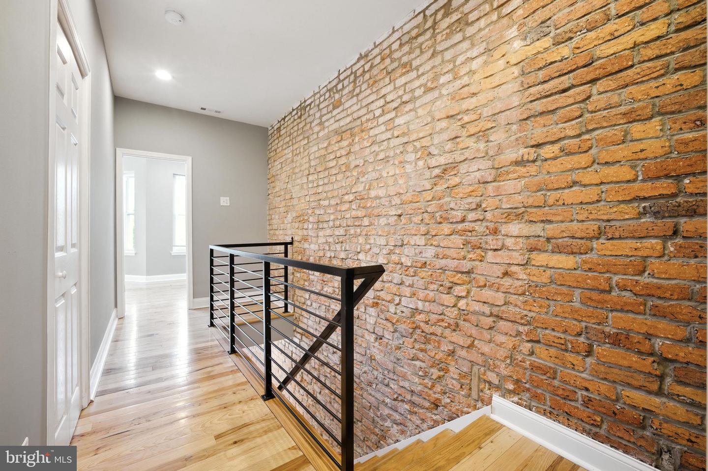 538 13TH ST SE, WASHINGTON, District Of Columbia 20003, 3 Bedrooms Bedrooms, ,3 BathroomsBathrooms,Residential,For sale,538 13TH ST SE,DCDC2213088 MLS # DCDC2213088