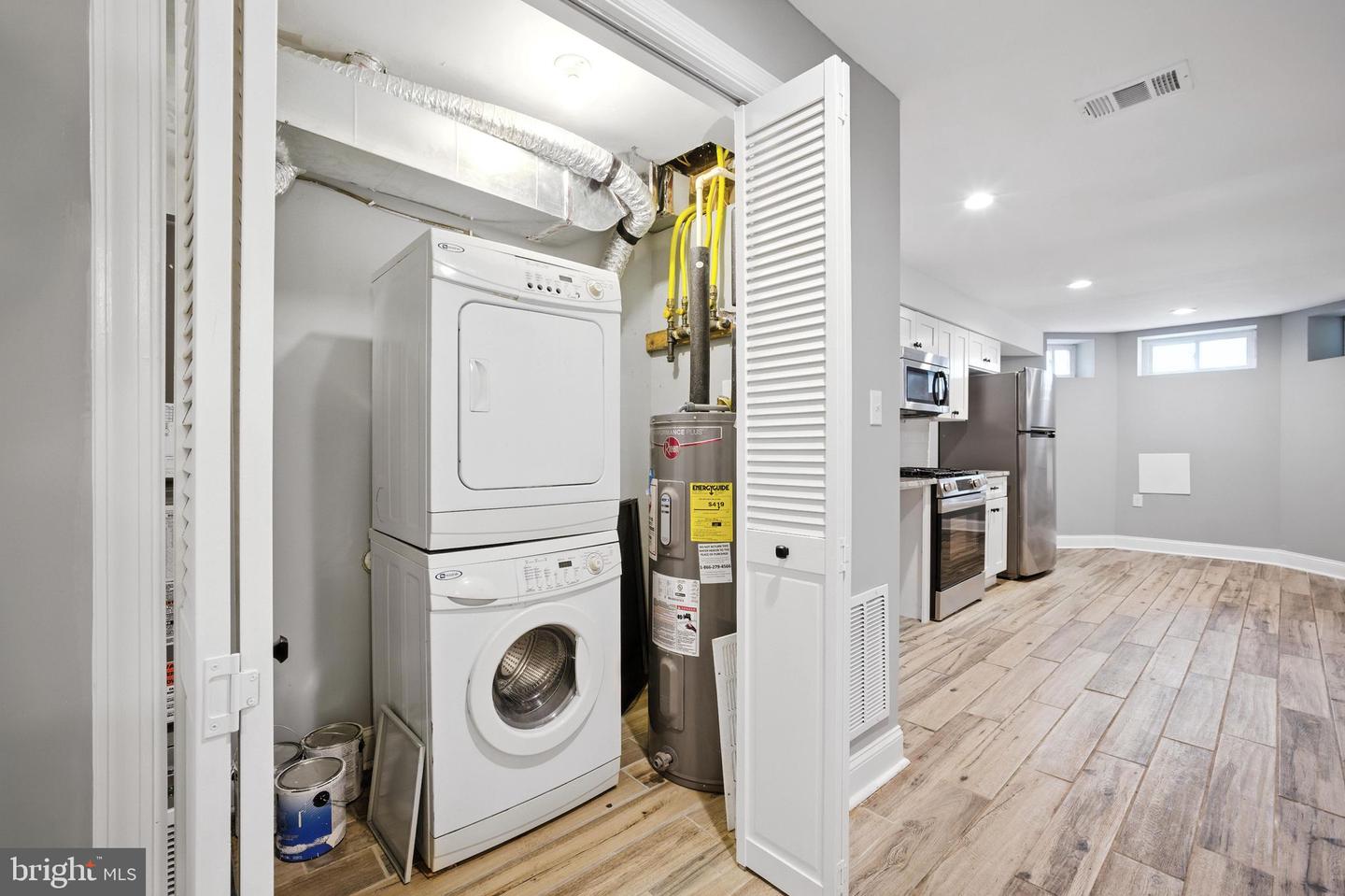 538 13TH ST SE, WASHINGTON, District Of Columbia 20003, 3 Bedrooms Bedrooms, ,3 BathroomsBathrooms,Residential,For sale,538 13TH ST SE,DCDC2213088 MLS # DCDC2213088