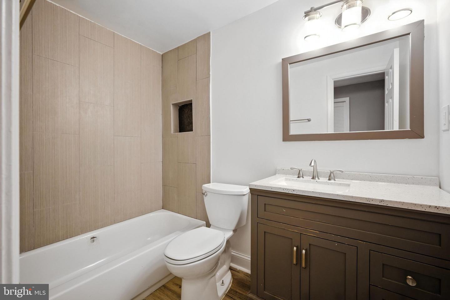 538 13TH ST SE, WASHINGTON, District Of Columbia 20003, 3 Bedrooms Bedrooms, ,3 BathroomsBathrooms,Residential,For sale,538 13TH ST SE,DCDC2213088 MLS # DCDC2213088