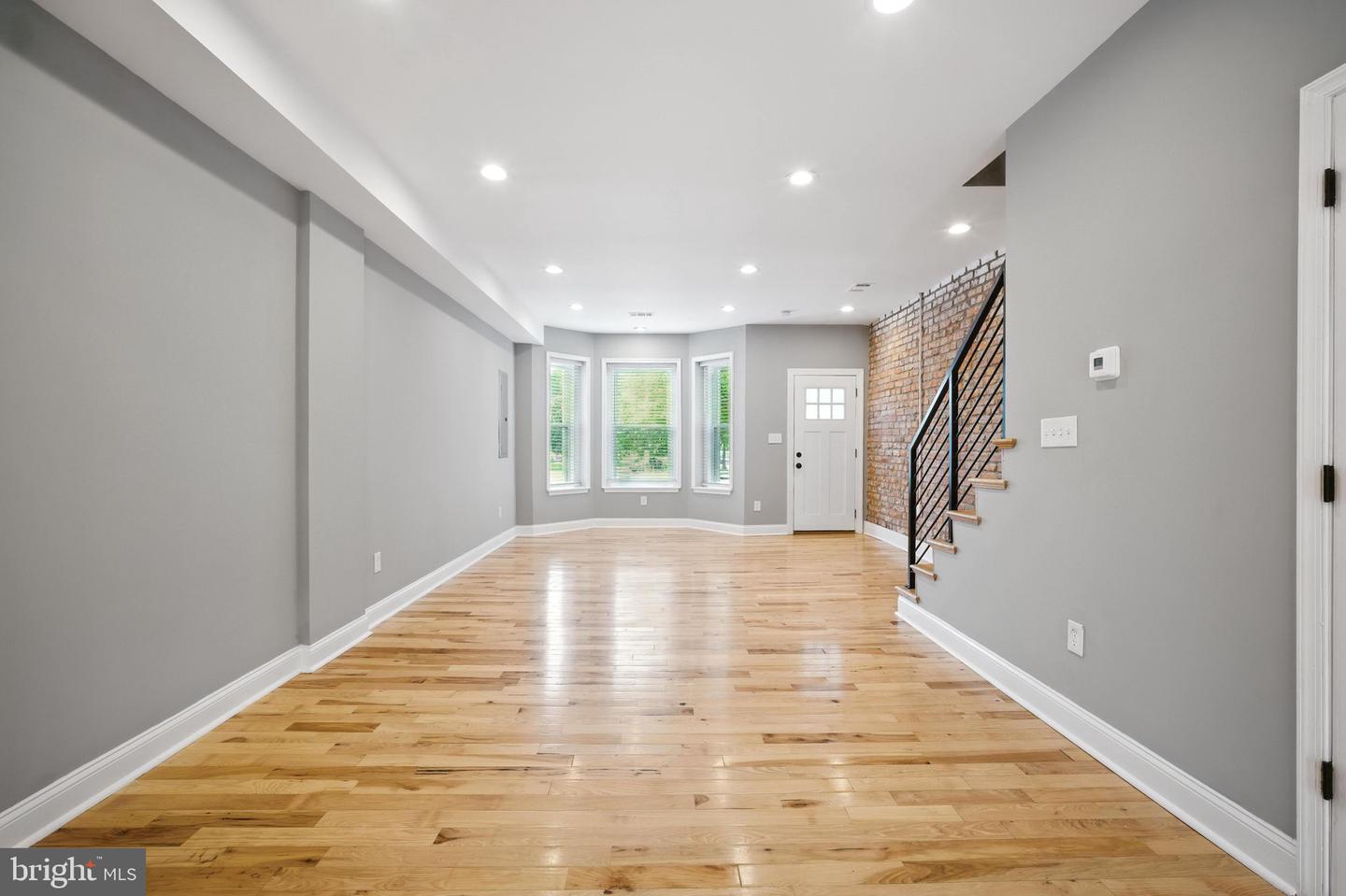 538 13TH ST SE, WASHINGTON, District Of Columbia 20003, 3 Bedrooms Bedrooms, ,3 BathroomsBathrooms,Residential,For sale,538 13TH ST SE,DCDC2213088 MLS # DCDC2213088