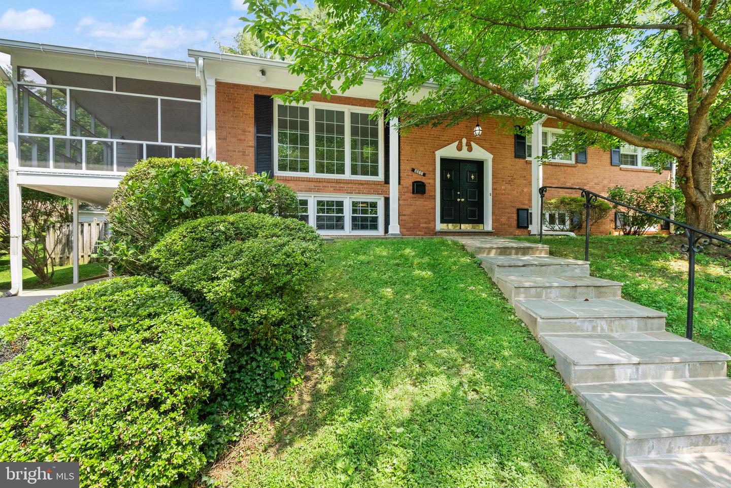 3311 MIDLAND RD, FAIRFAX, Virginia 22031, 3 Bedrooms Bedrooms, ,3 BathroomsBathrooms,Residential,For sale,3311 MIDLAND RD,VAFX2258736 MLS # VAFX2258736