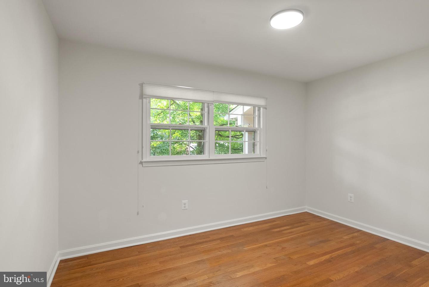 3311 MIDLAND RD, FAIRFAX, Virginia 22031, 3 Bedrooms Bedrooms, ,3 BathroomsBathrooms,Residential,For sale,3311 MIDLAND RD,VAFX2258736 MLS # VAFX2258736