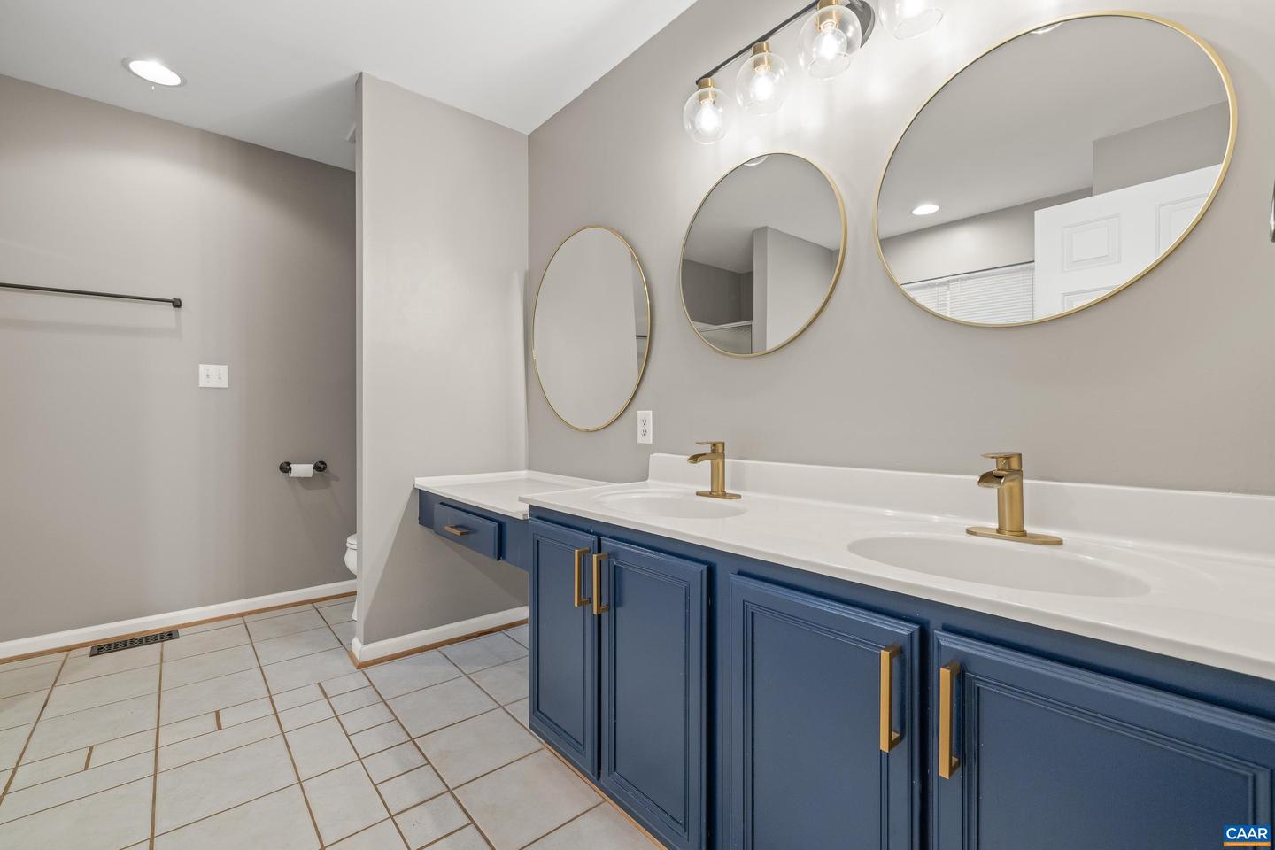 426 JEFFERSON DR, PALMYRA, Virginia 22963, 3 Bedrooms Bedrooms, ,2 BathroomsBathrooms,Residential,For sale,426 JEFFERSON DR,667368 MLS # 667368