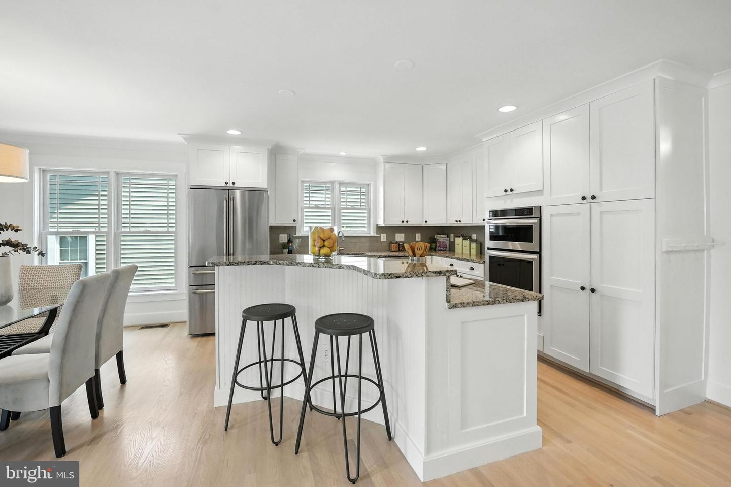 11 W DEL RAY AVE, ALEXANDRIA, Virginia 22301, 6 Bedrooms Bedrooms, ,5 BathroomsBathrooms,Residential,For sale,11 W DEL RAY AVE,VAAX2048146 MLS # VAAX2048146