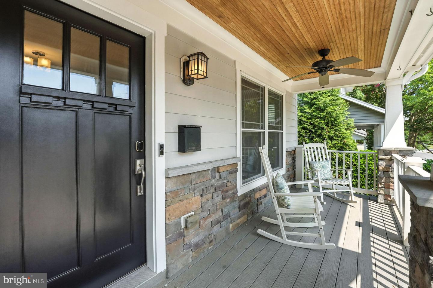 11 W DEL RAY AVE, ALEXANDRIA, Virginia 22301, 6 Bedrooms Bedrooms, ,5 BathroomsBathrooms,Residential,For sale,11 W DEL RAY AVE,VAAX2048146 MLS # VAAX2048146