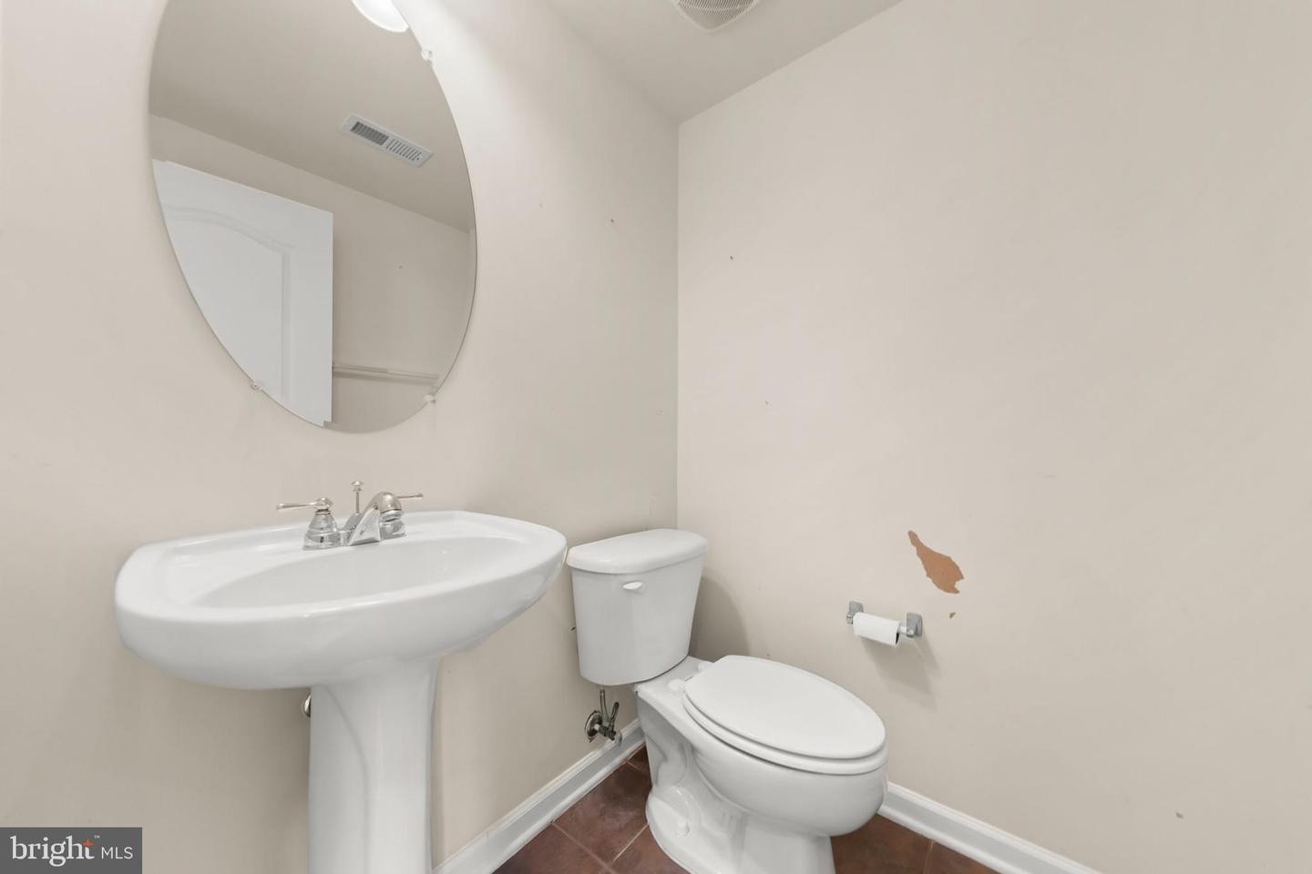 206 LONDON DOWNS CIR, STEPHENS CITY, Virginia 22655, 3 Bedrooms Bedrooms, ,2 BathroomsBathrooms,Residential,For sale,206 LONDON DOWNS CIR,VAFV2035858 MLS # VAFV2035858